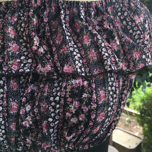 FREE ITEM W/PURCHASE  High Low Maxi - Picture 3 of 4